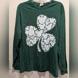 Fruit Of The Loom Green Long Sleeve Shirt with Shamrock Design Size M